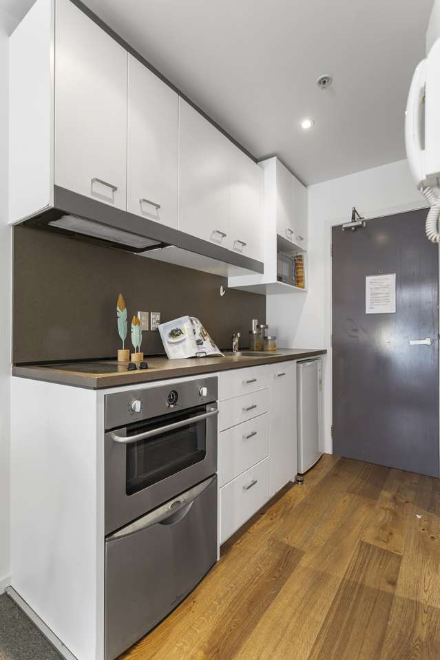 1m/32 Eden Crescent Auckland Central_4