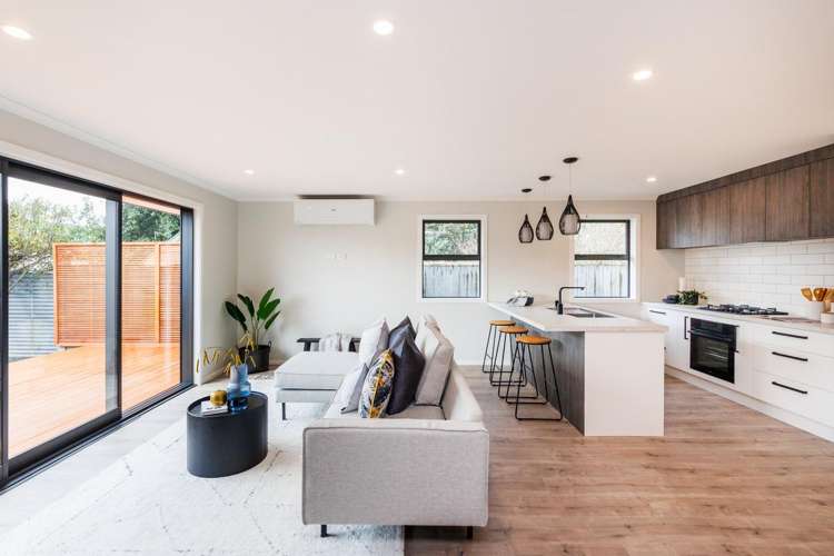 210a Tremaine Avenue Highbury_8