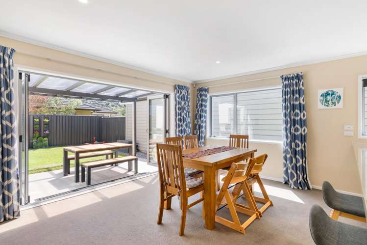 1 Chalfont Road Silverstream_9