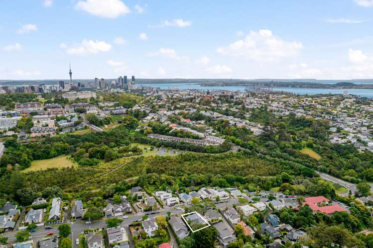 131 Bassett Road Remuera_26