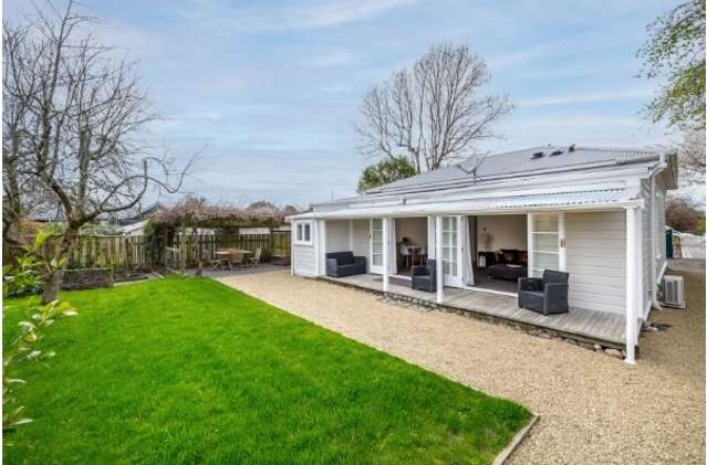 GREYTOWN - 3 BEDROOMS