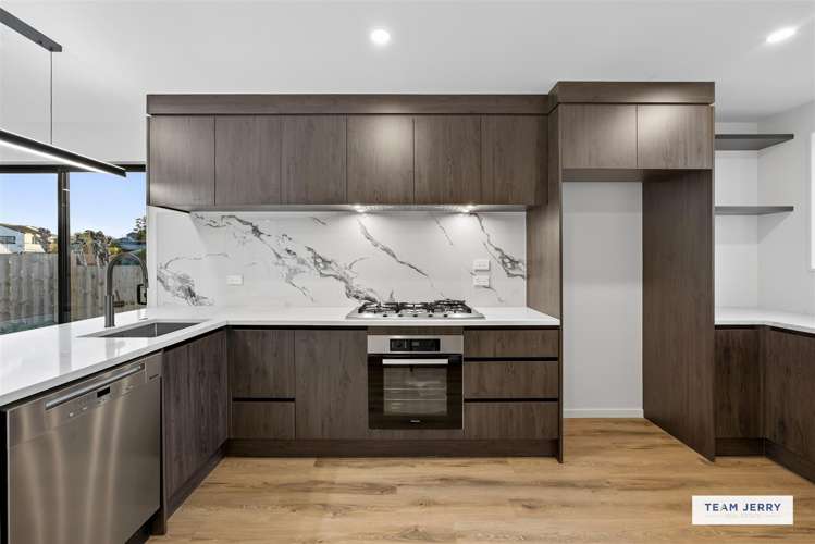 25 Jandell Crescent Bucklands Beach_5