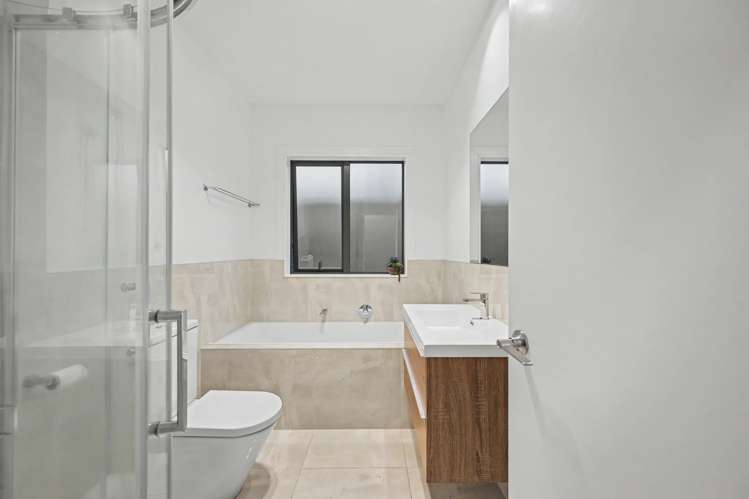 113 Tiriwa Drive Massey_14