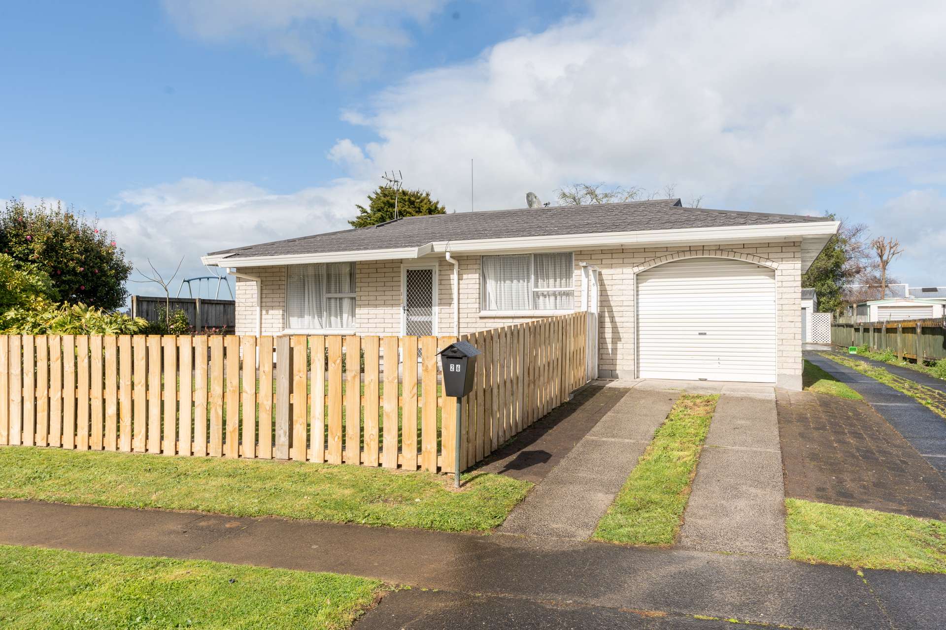 26 Odlin Crescent Nawton_0