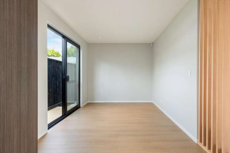 2/4 Norrie Avenue Mount Albert_21