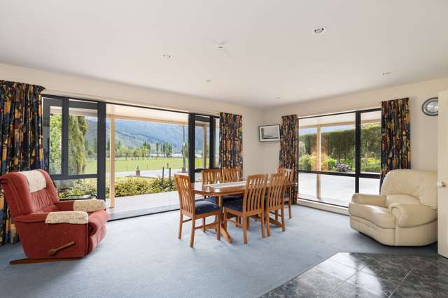 1676 Queen Charlotte Drive Marlborough_2