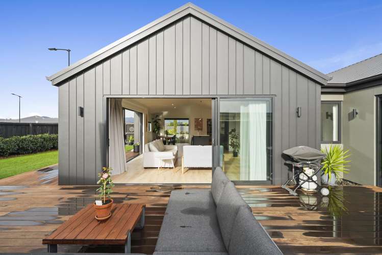 13 Halpin Drive Lincoln_22