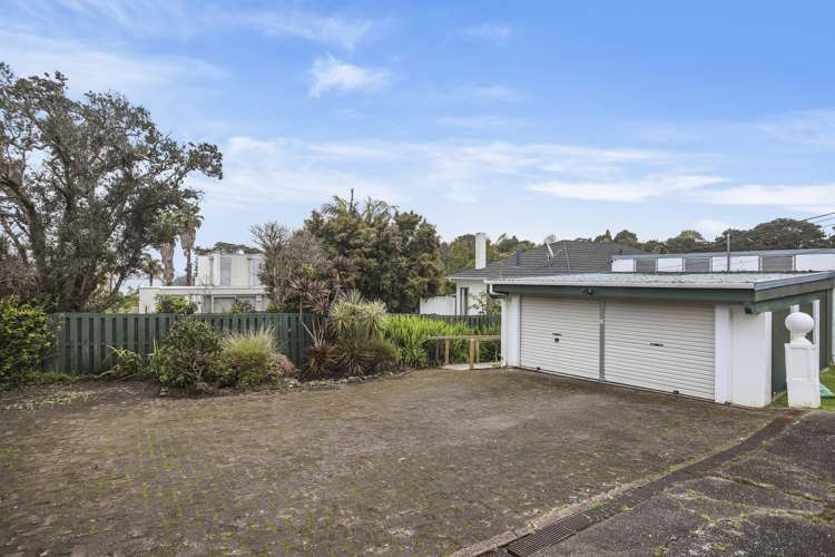 76 Onewa Road Northcote Point_33