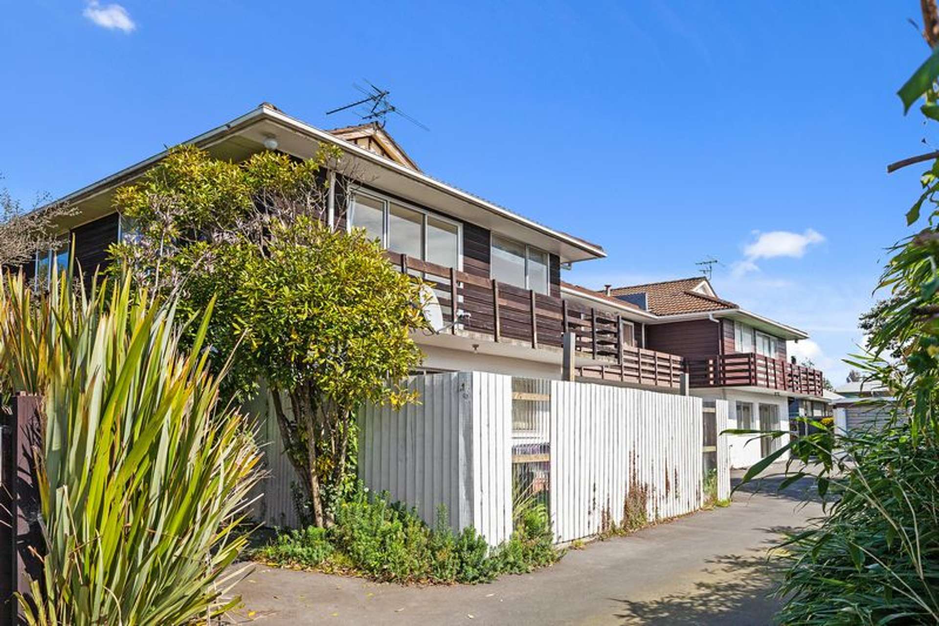 2/93 Geraldine Street Edgeware Christchurch City Houses for Sale