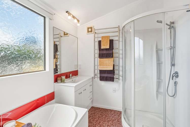 17 Ngapotiki Street Paraparaumu Beach_11