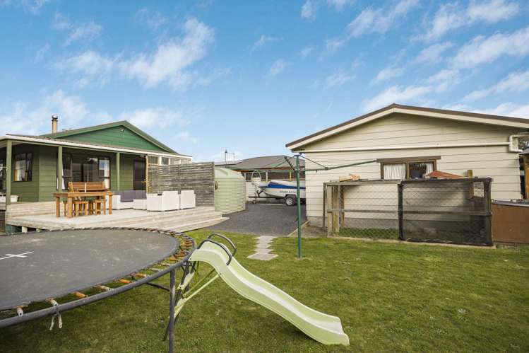 18 Palmer Place Taieri Mouth_15