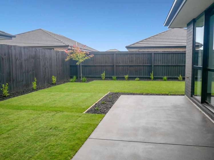 9 Chandlers Street Burwood_17