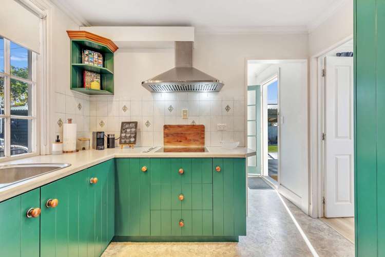 8 Cochrane Street Fairy Springs_9