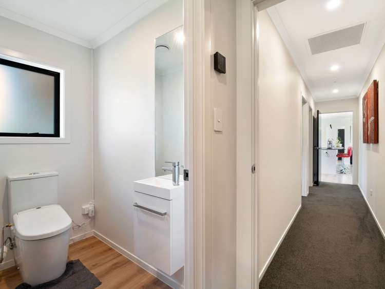 172 Kingsdale Park Aokautere_24