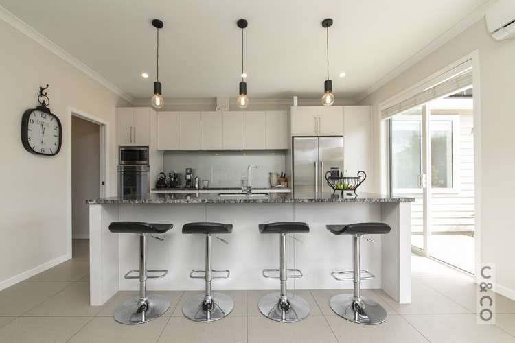 12 Pohutukawa Parade Riverhead_5