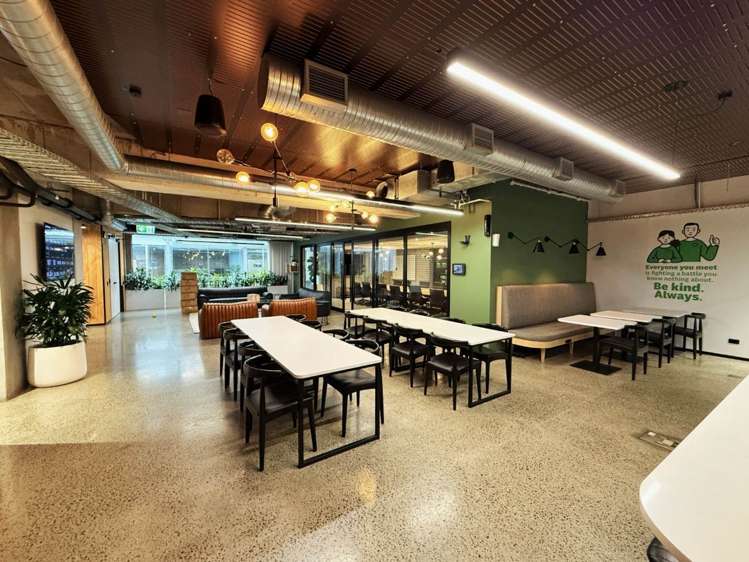 317 New North Road Kingsland_1