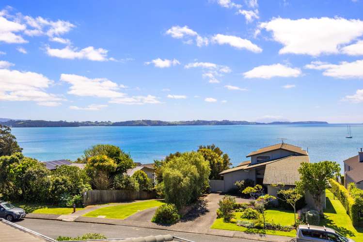 24 Mariners Grove Algies Bay_30