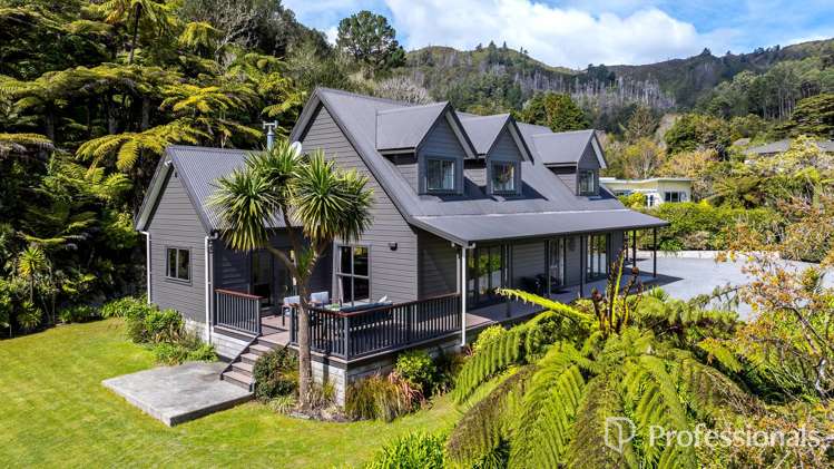 51 Kamahi Street Stokes Valley_22