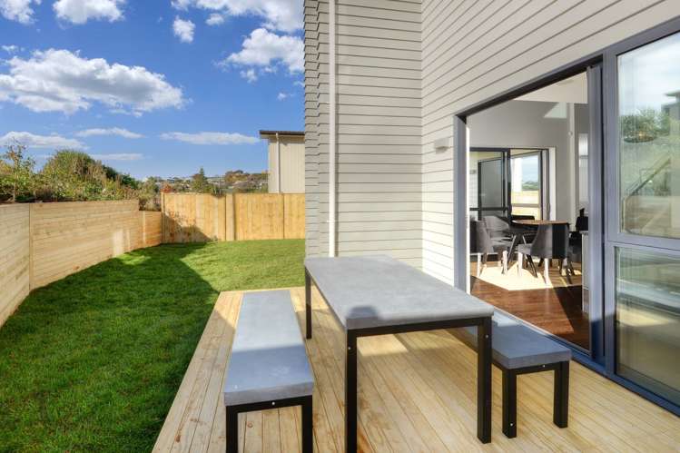 8 Carex Way Long Bay_13