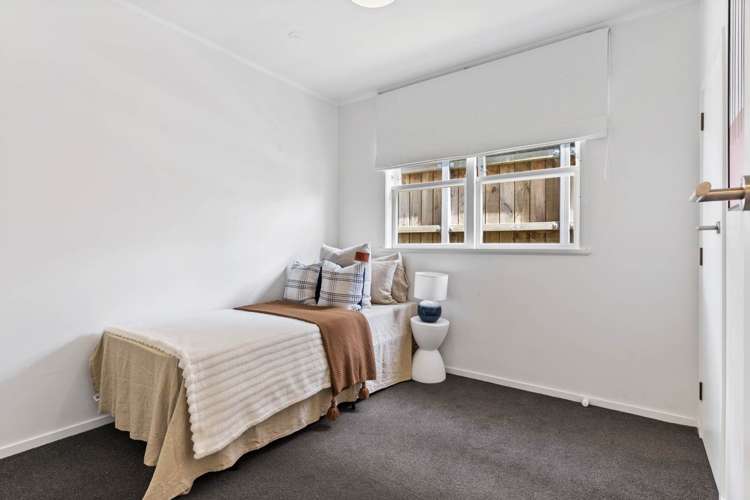 75A Vandeleur Avenue Birkdale_11