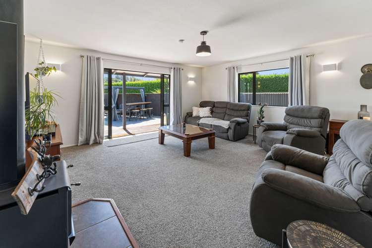 27 Eighty Eight Valley Road Wakefield_4