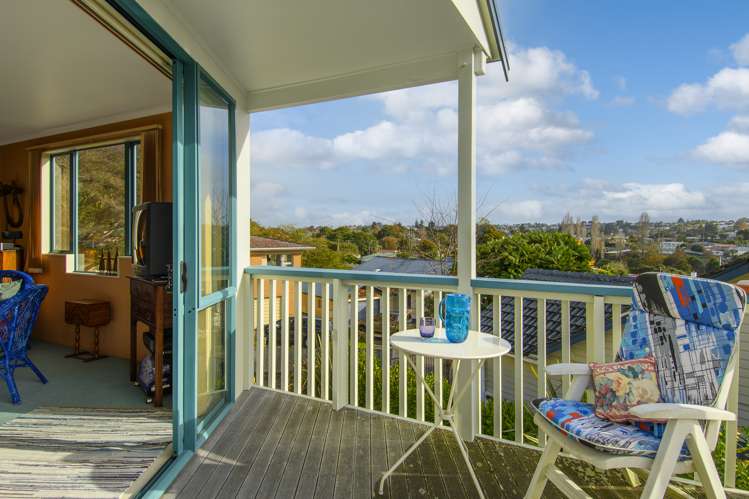 76b Sutherland Road Brookfield_0