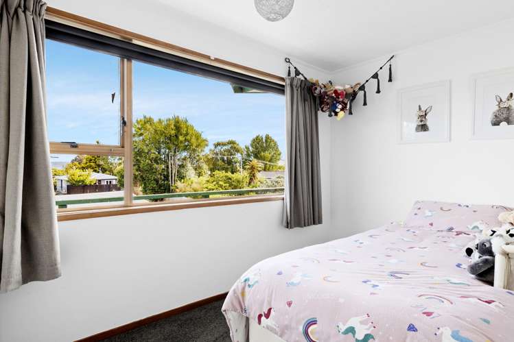 36 Whakaipo Avenue Central_10