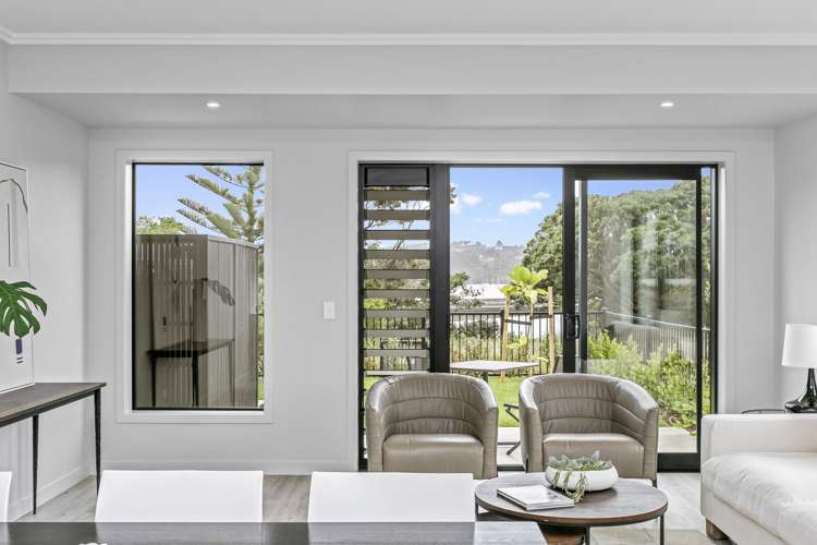 1 Brolly Lane Hobsonville_7