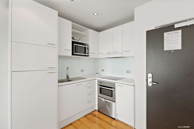 25h/16 Gore Street Auckland Central_7