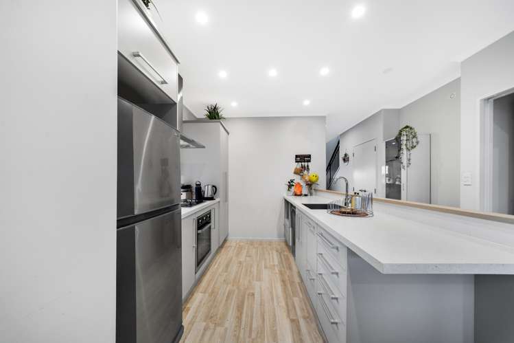 68 Matairangi Avenue_3