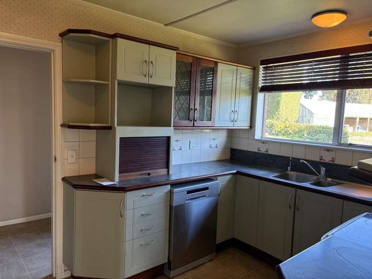167 Davison Road 11286_1