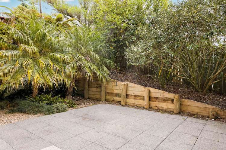 54 Leafield Crescent Henderson_25