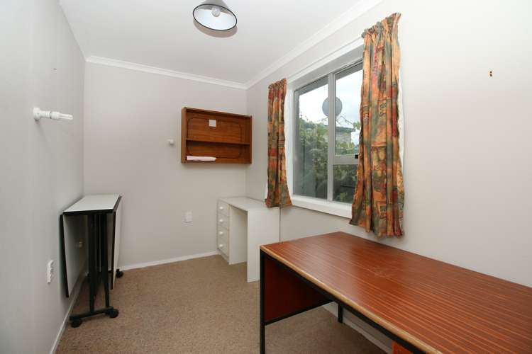 10 Dewe Avenue Feilding_16