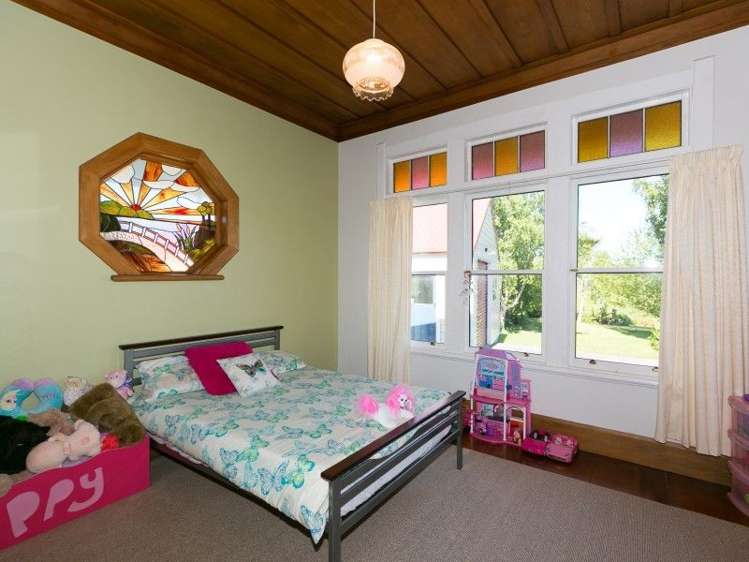 1245 Upland Road Egmont Village_43