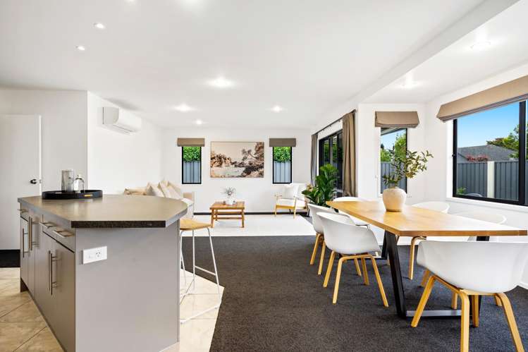 2 Harrison Court Clive_2