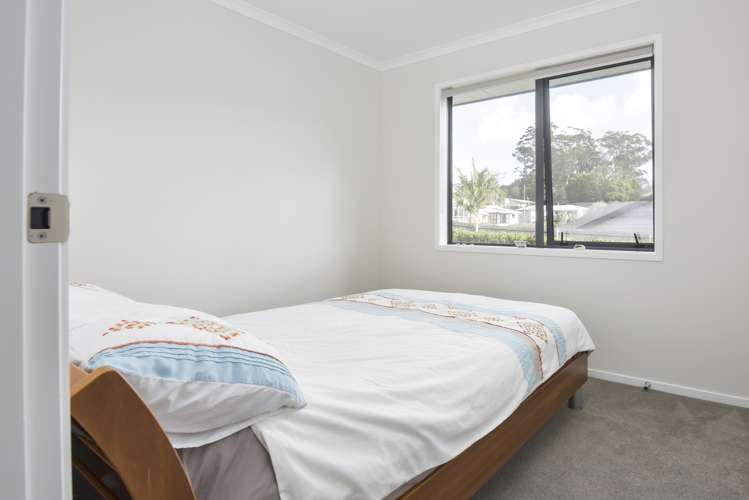 43 Symes Drive Red Beach_18