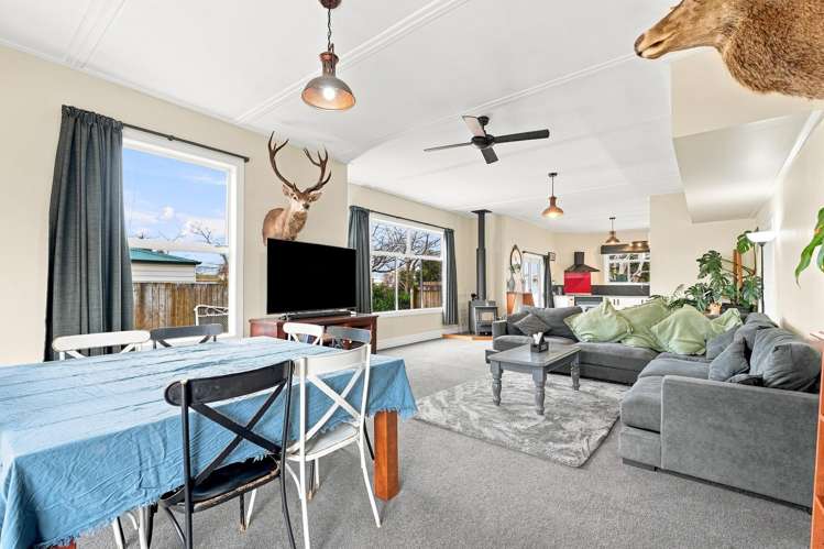 8 Albert Street Pahiatua_6
