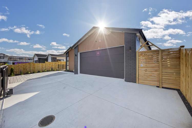 10 Piko Road Opaheke_24