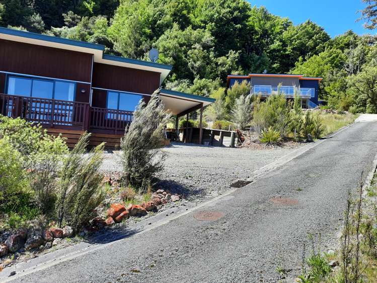 30a Glacial Terrace St Arnaud_13