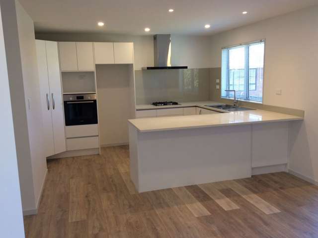 13a Orinda Close Botany Downs_2