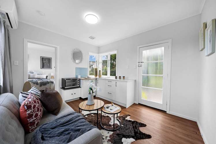 10 Mountfield Terrace Mt Albert_20