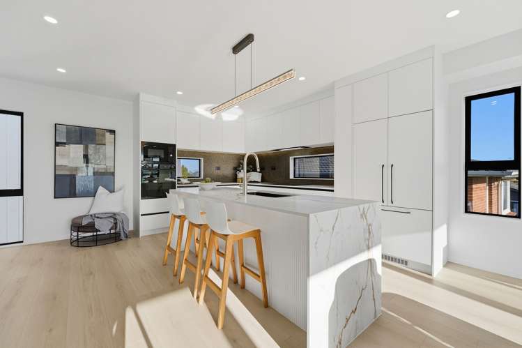 8A Stanley Avenue_2