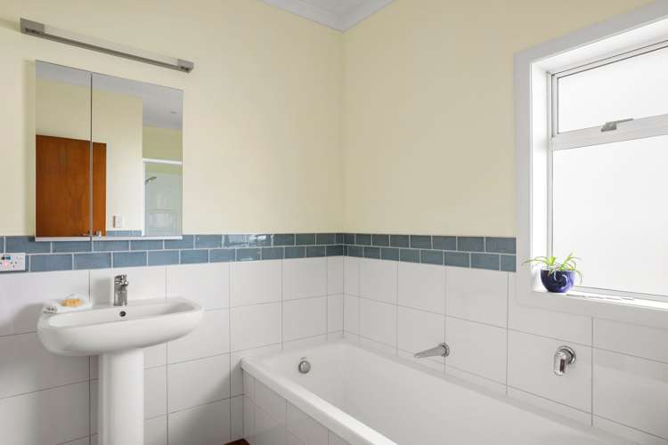30 Strowan Ave Fairfield_13