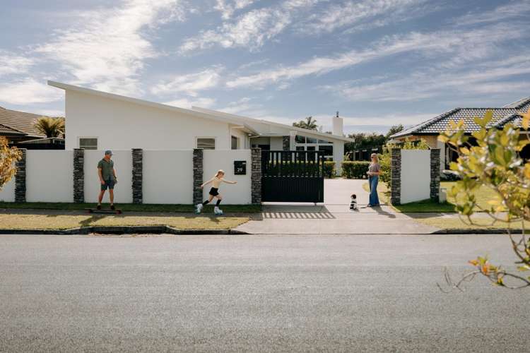 29 Oriental Parade Papamoa_6