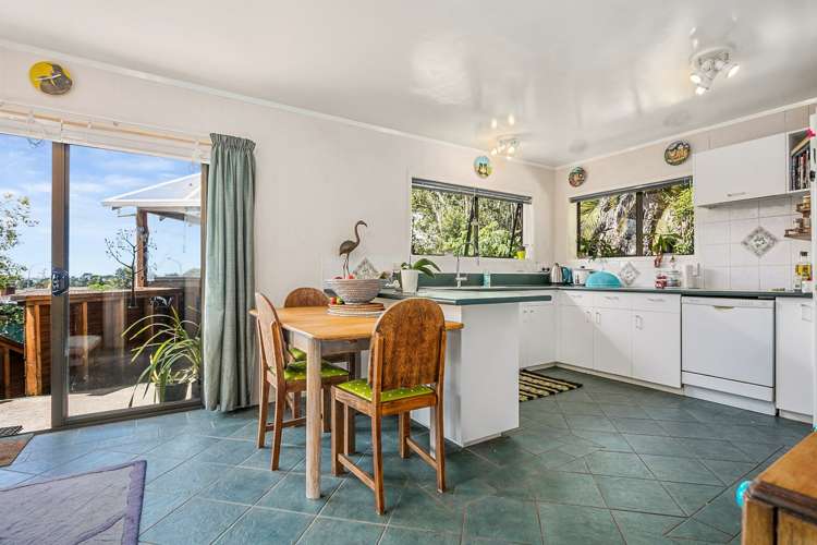 2/47 Kirby Street Glendene_7