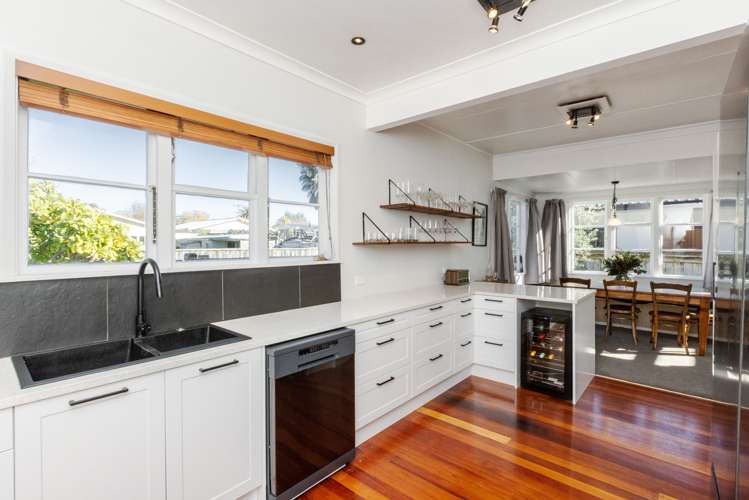 235 Georges Drive Napier South_5