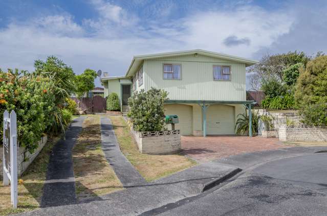 8 O'Rourke Place Otaki Beach_1