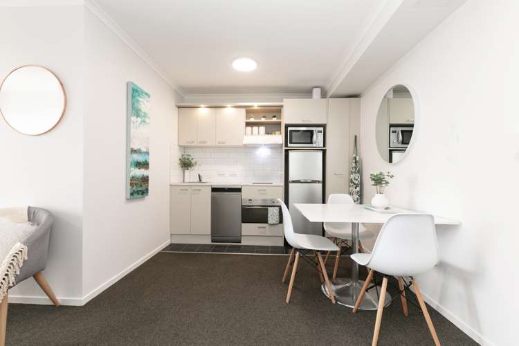 1408/96 Symonds Street Grafton_9