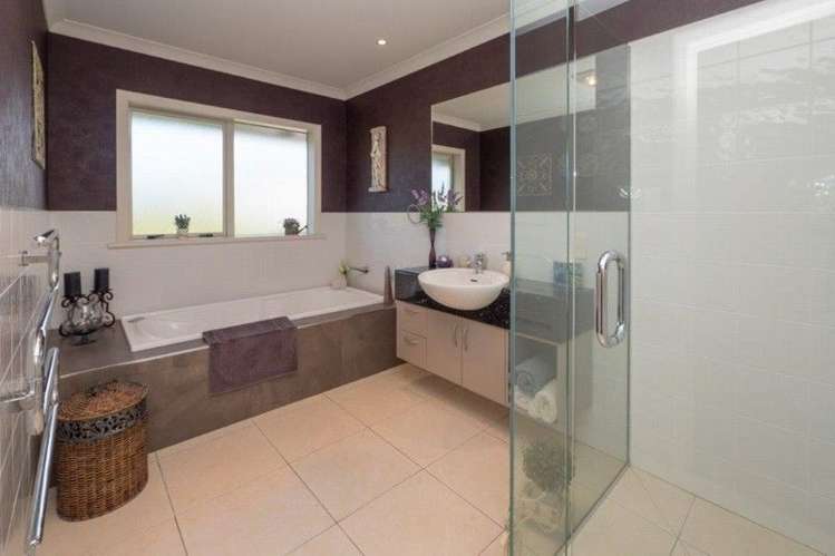 22 Manawapou Road Hawera_12