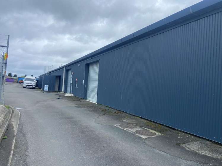 U1, 2, 4, 5, 152 Collins Road Melville_3